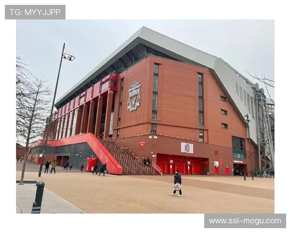 利物浦博物馆参观人数创新高彰显俱乐部历史底蕴与文化传承 利物浦博物馆参观人数创新高彰显俱乐部历史底蕴与文化传承