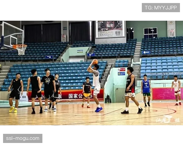 【2026年4月CBA联赛攻防转换效率研究·赛中·通讯现场直击：季后赛高强度下，球员如何通过轮换保持转换节奏